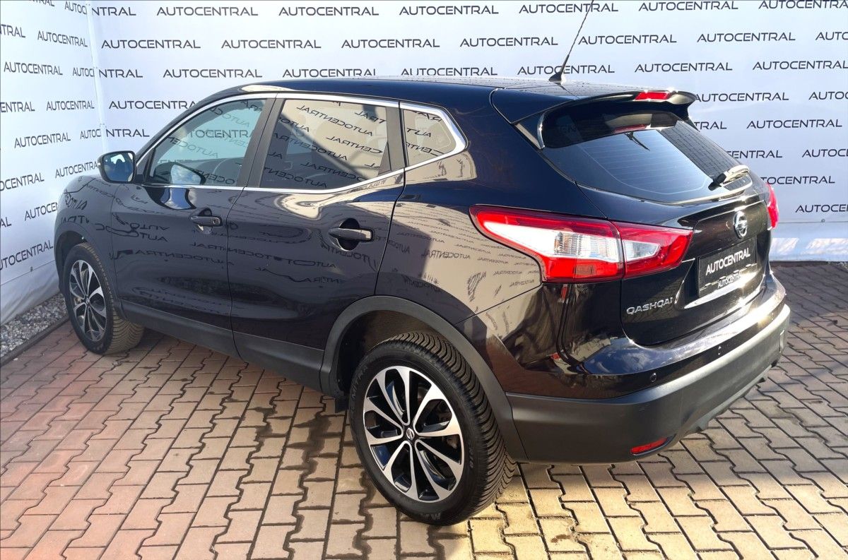 Nissan Qashqai, 1,2 Dif-T Czech-line,serv.kn. - fotka 6