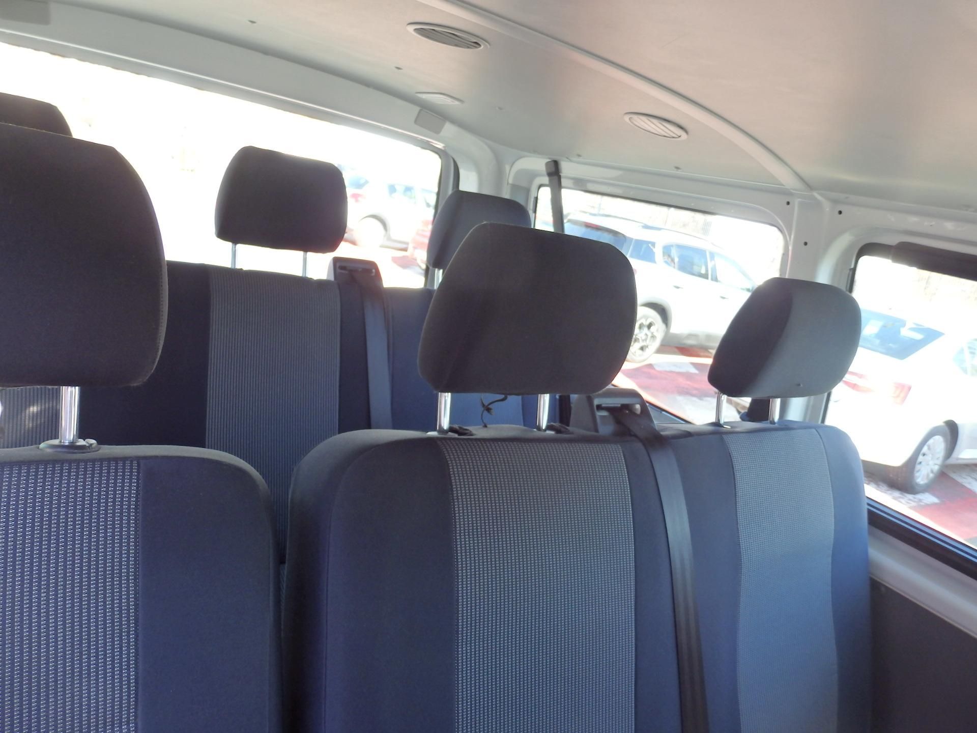 Volkswagen Transporter, kombi DSG 9 míst - fotka 6
