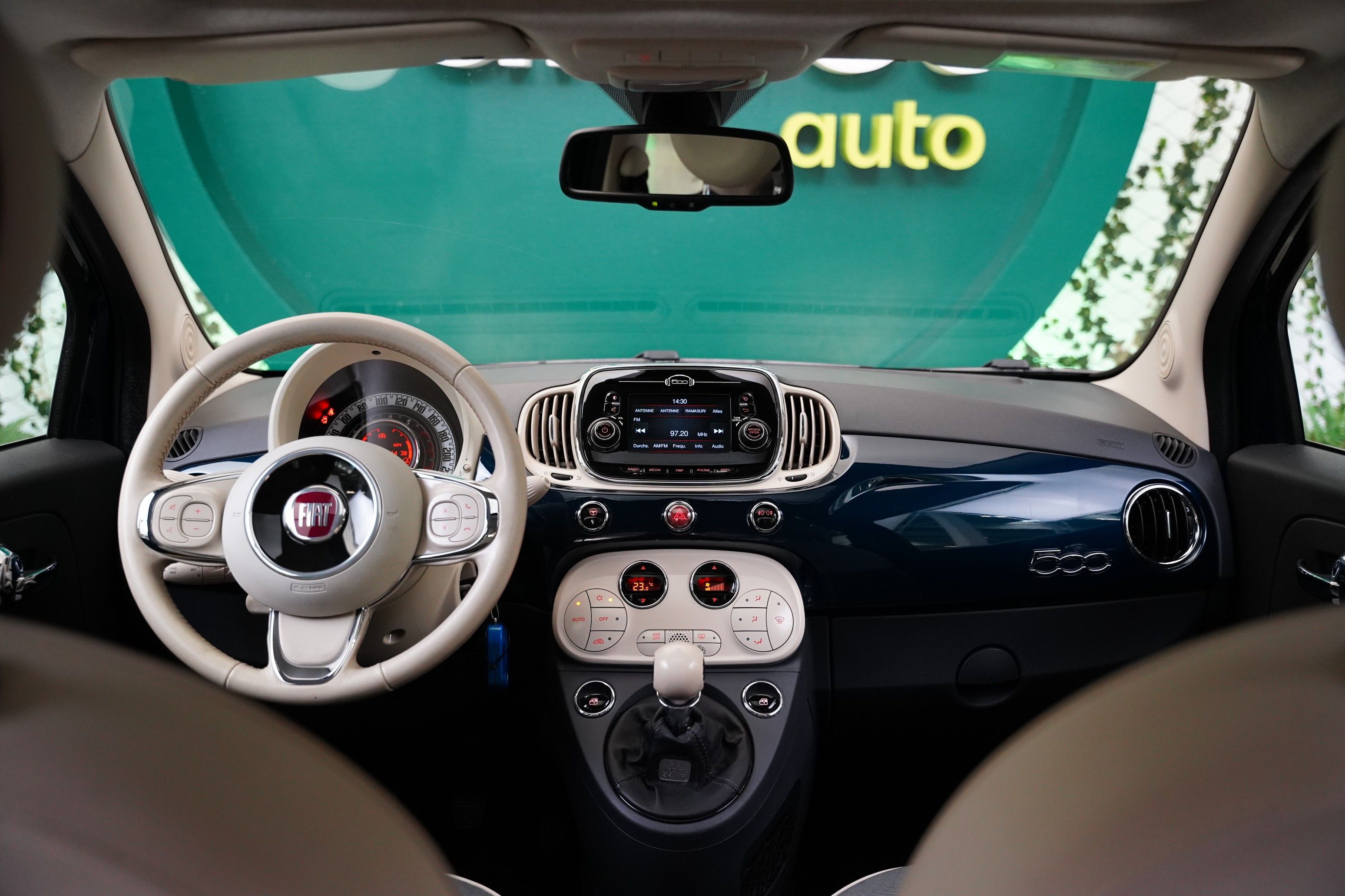 Fiat 500, 1.2 8V 51 kW Lounge - fotka 5