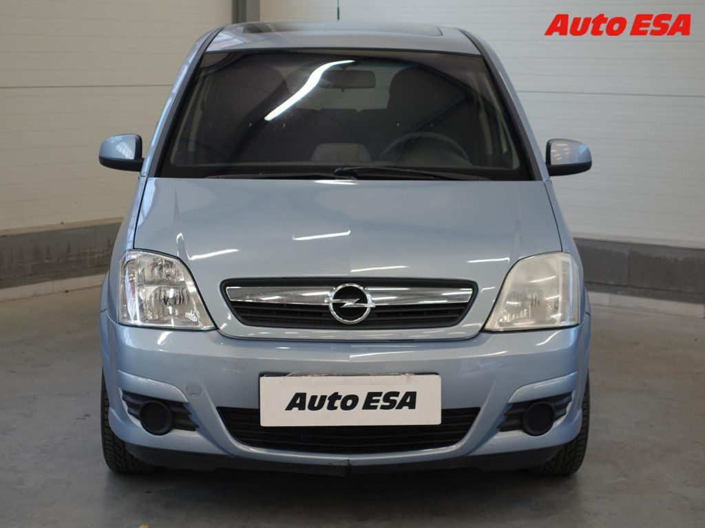 Opel Meriva, 1.6 16V,Panor. AC - fotka 2