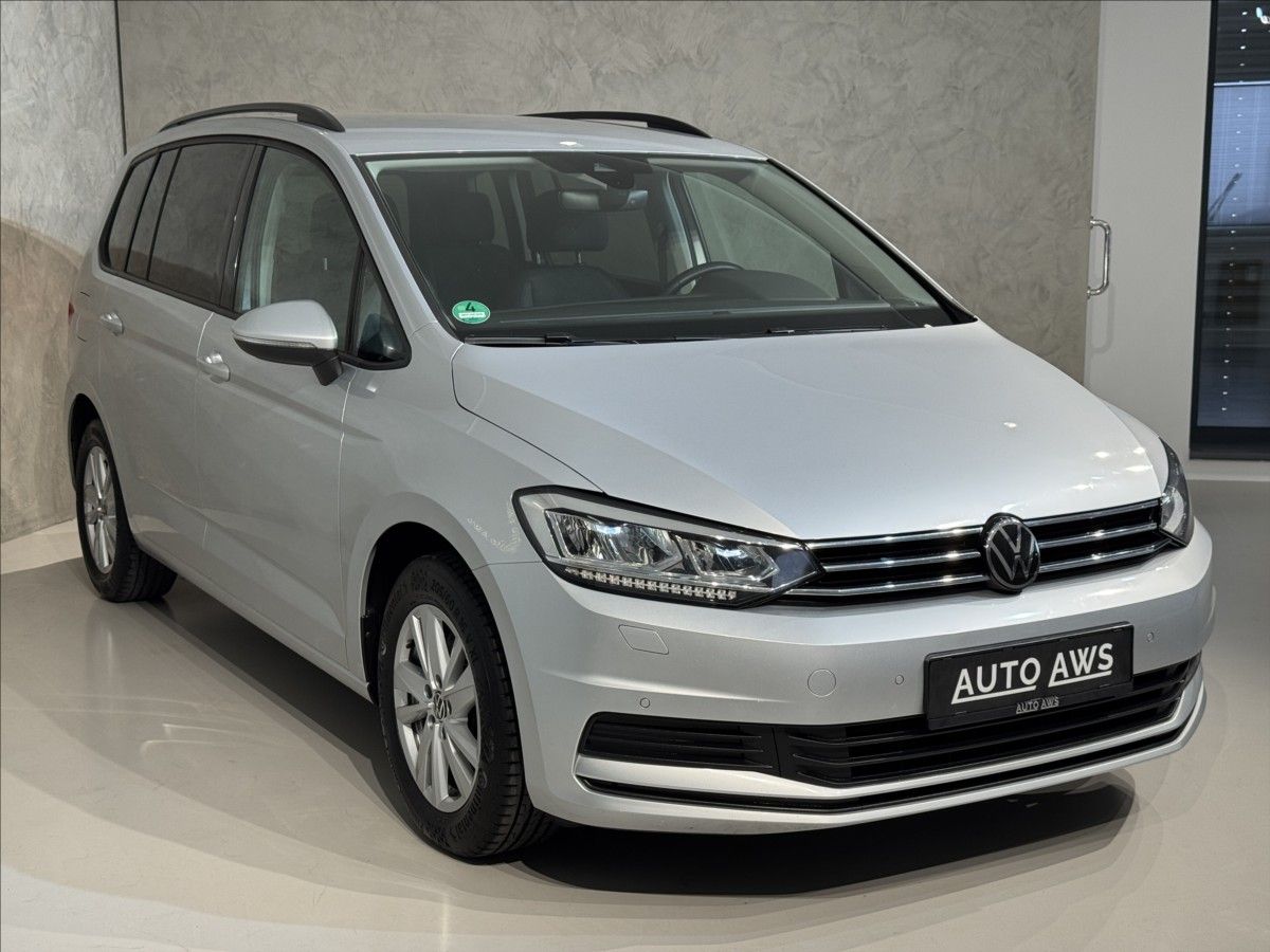 Volkswagen Touran, 2,0 TDi  DSG Comfortline LED - fotka 3