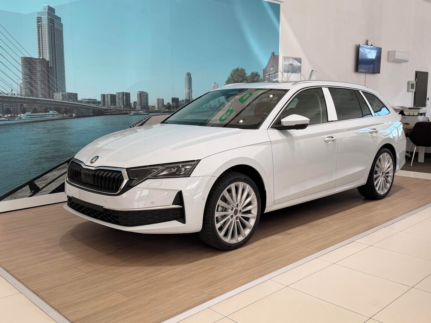 Škoda Octavia, Combi Exclusive Selection 2.0