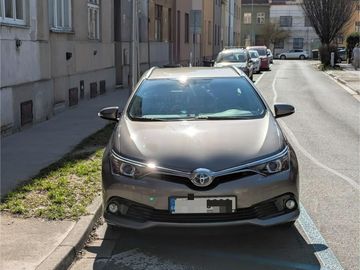 Hybrid 1.8, TS - kombi, e-CVT