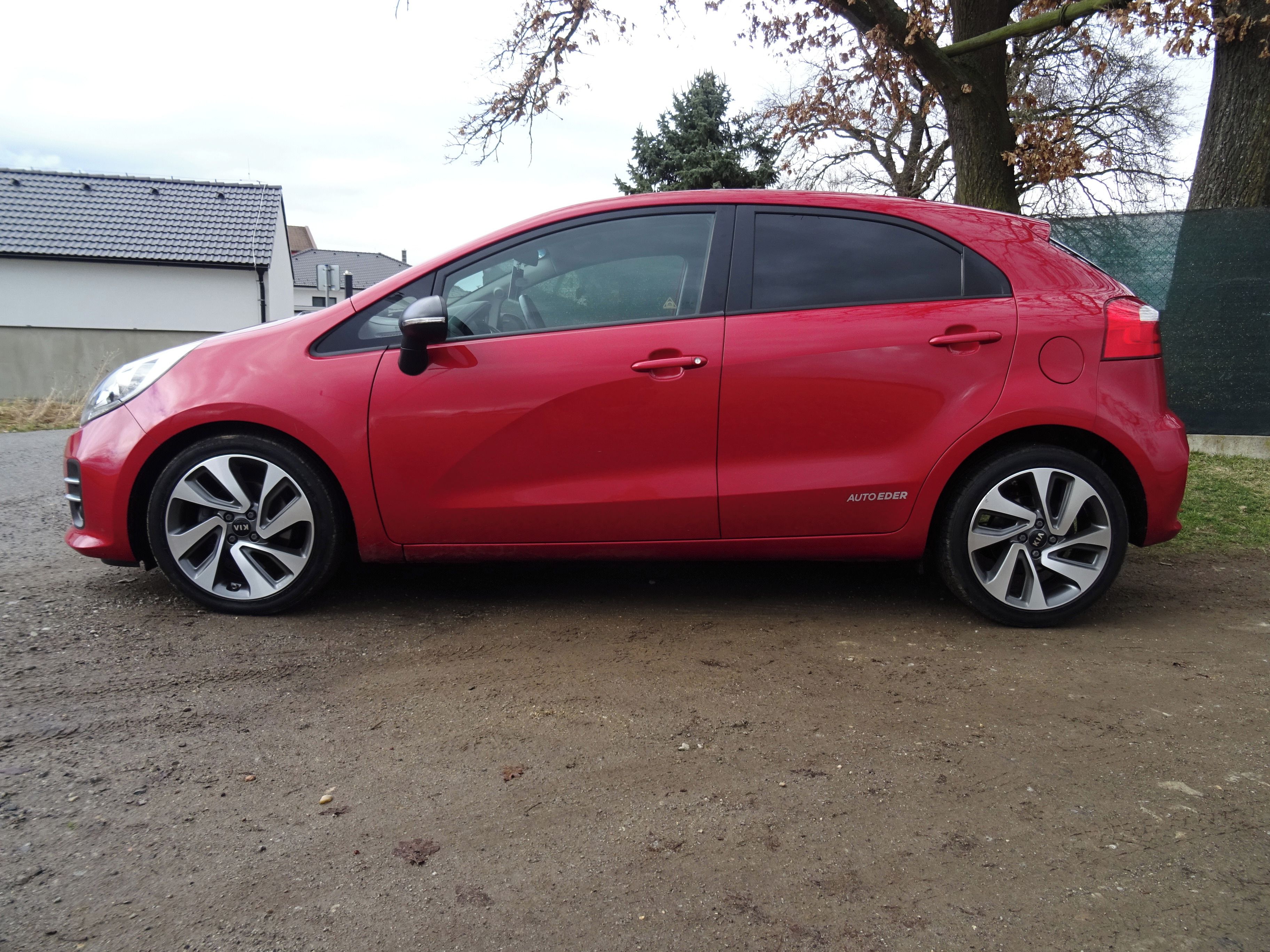 Kia Rio, 1,25 CVVT 1x maj. pěkná výbava - fotka 6