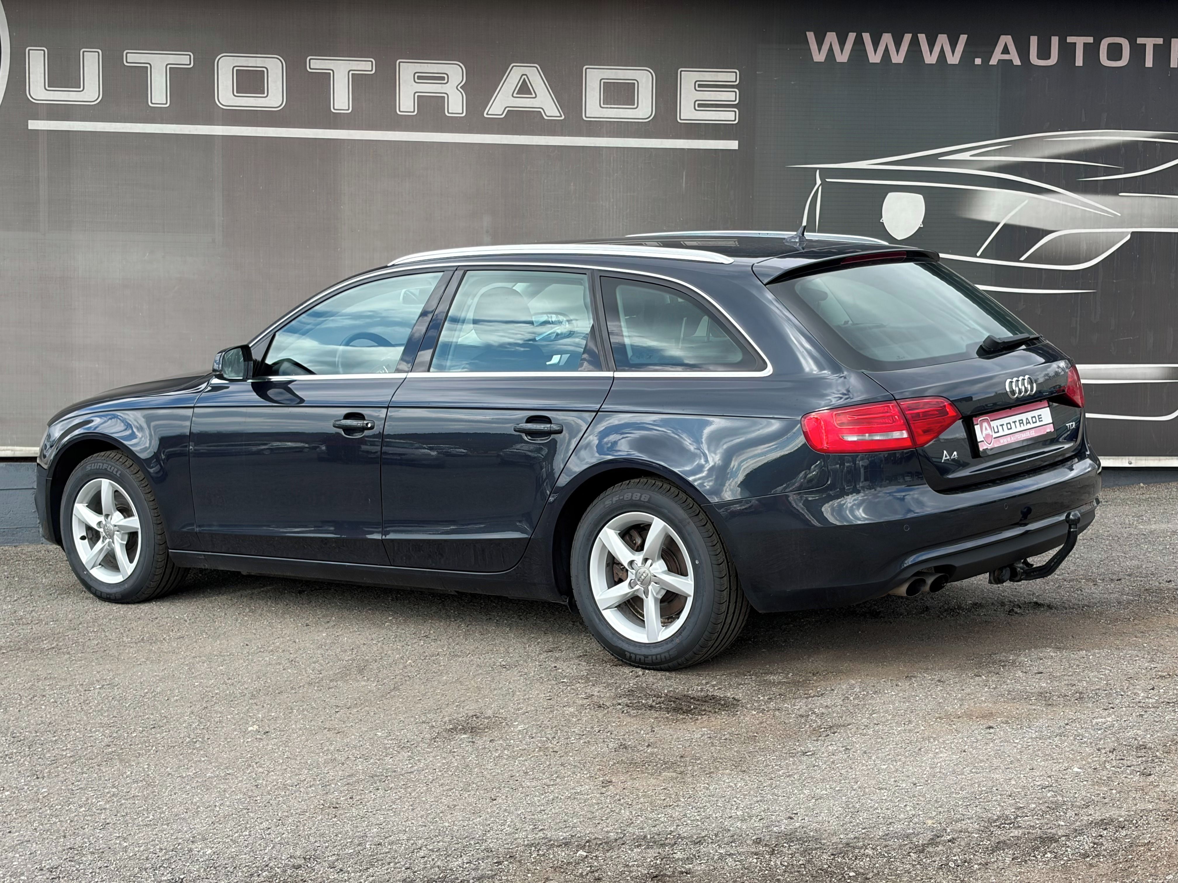 Audi A4, 2.0TDi 105kW AVANT, Tažné - fotka 3