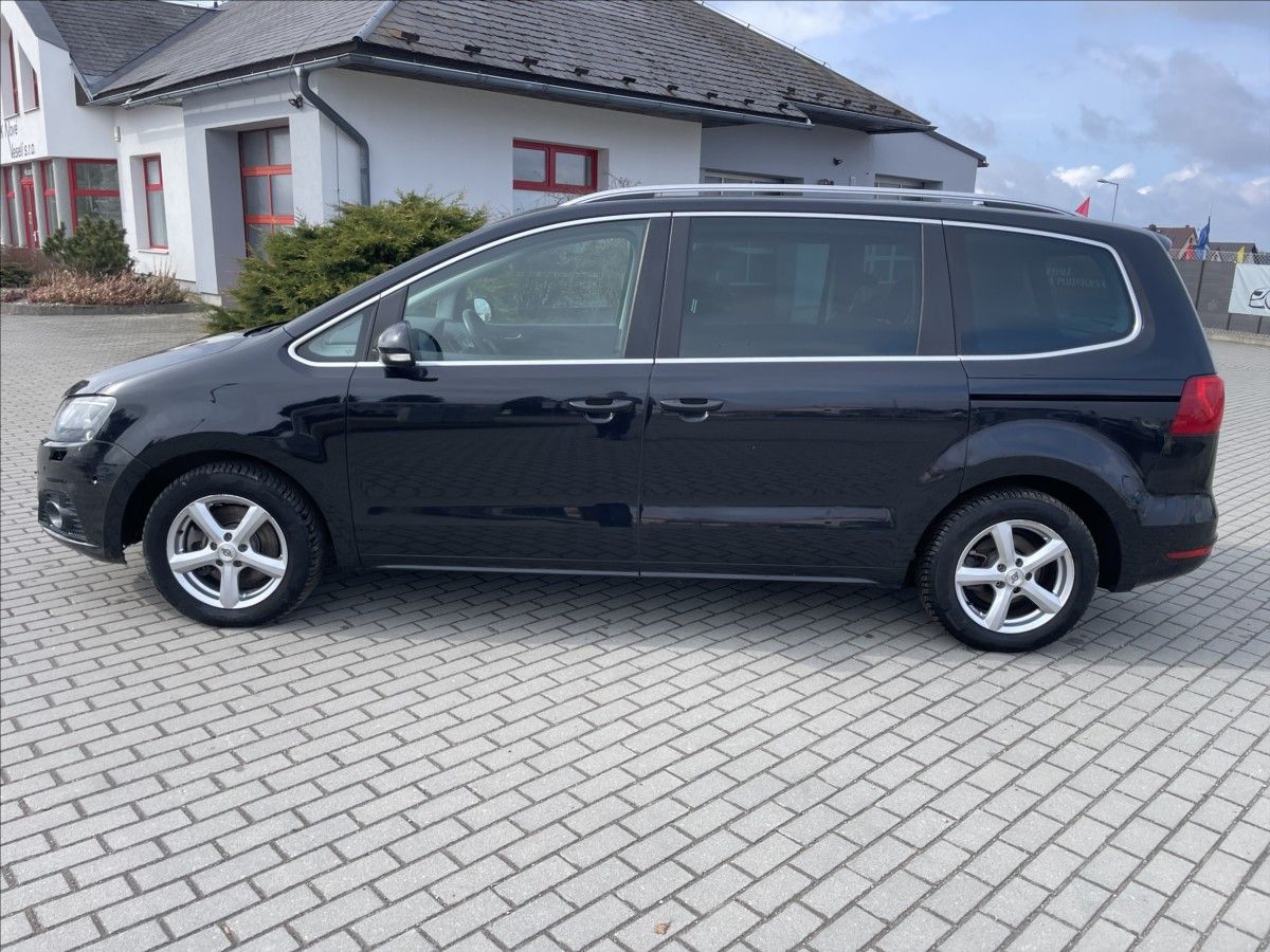 Seat Alhambra, 1,4 TSi 110kw Automat 7míst GP - fotka 2