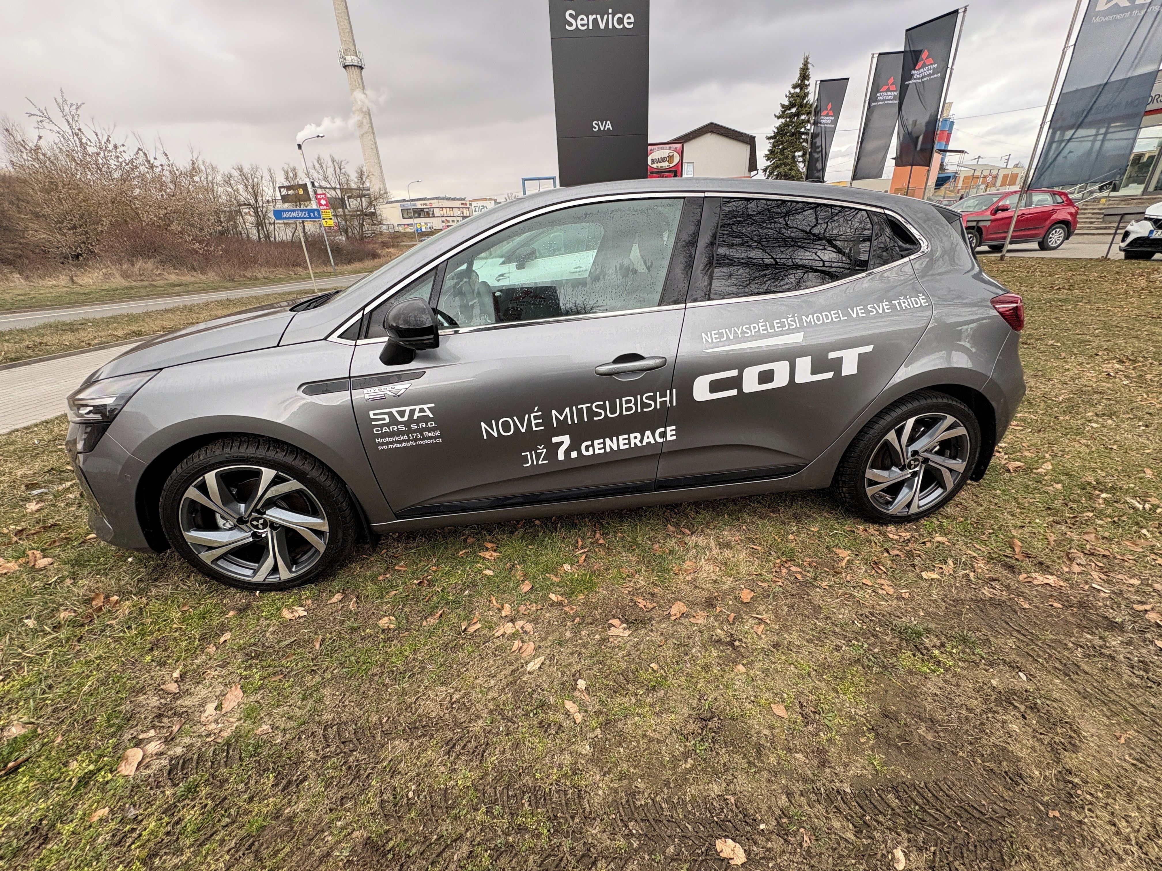 Mitsubishi Colt, 1.6 HEV INSTYLE - fotka 5