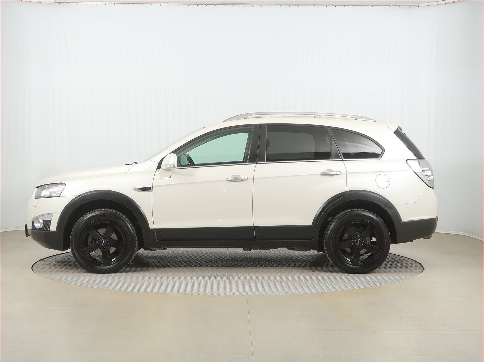 Chevrolet Captiva, 2.2 VCDI, 4X4, 7 míst, Navi - fotka 3