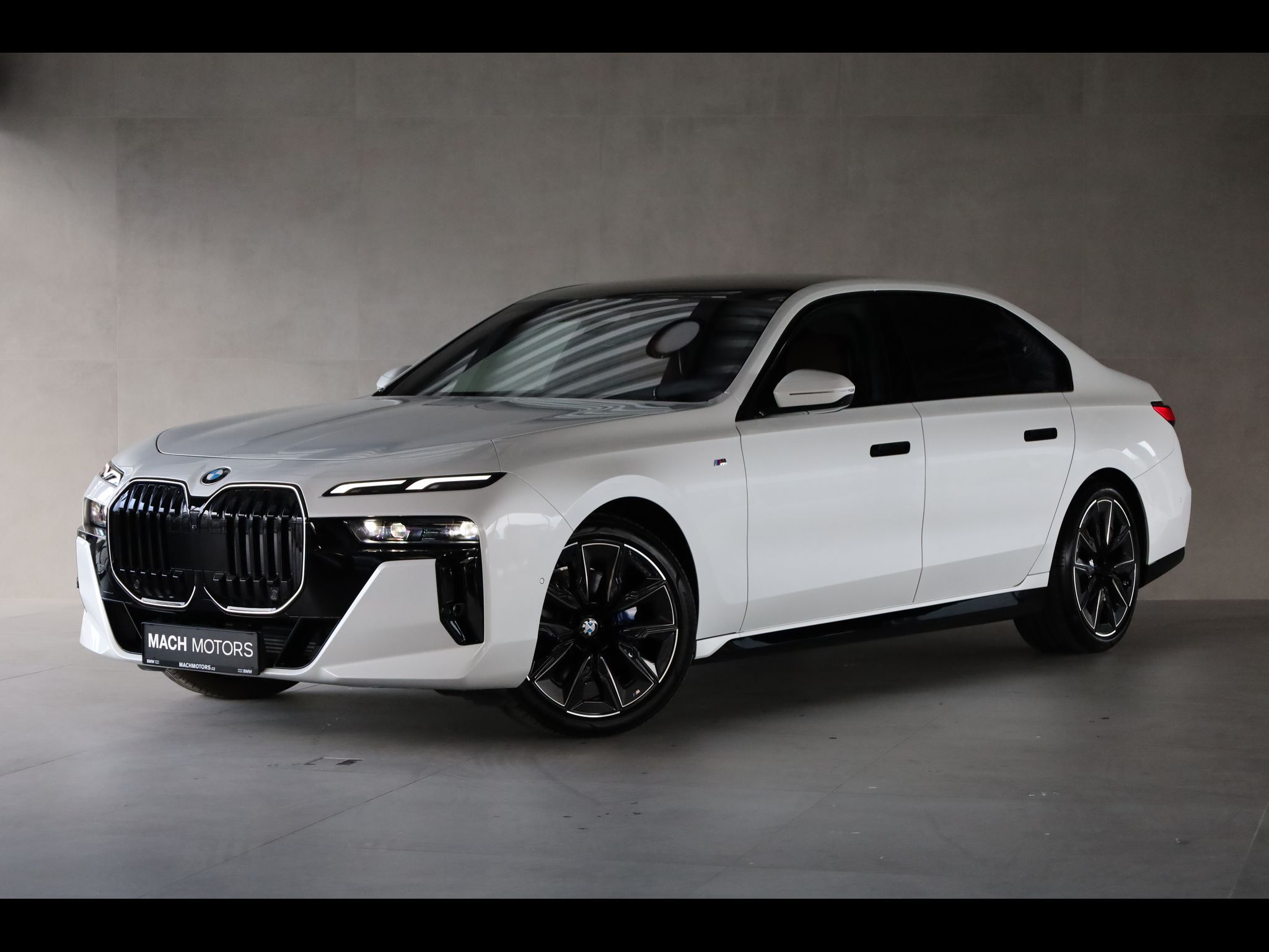 BMW Řada 7, 40d xDrive,Masáž,Nezávislé,360