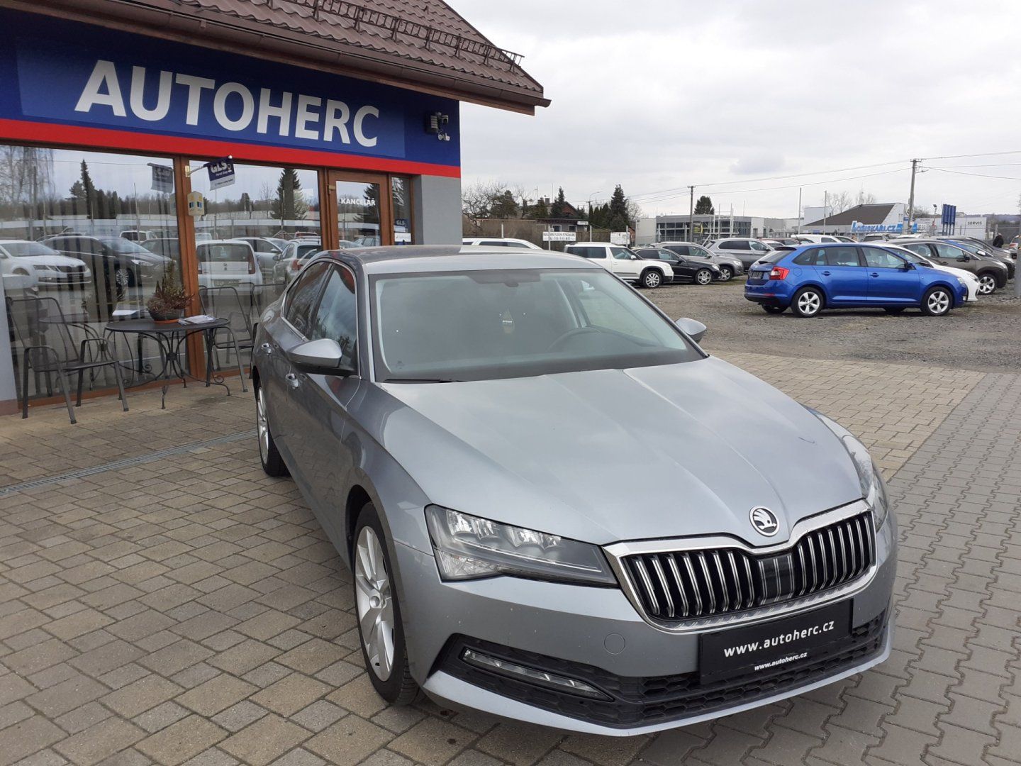 Škoda Superb, III 2.0 TDi DSG ČR - fotka 2