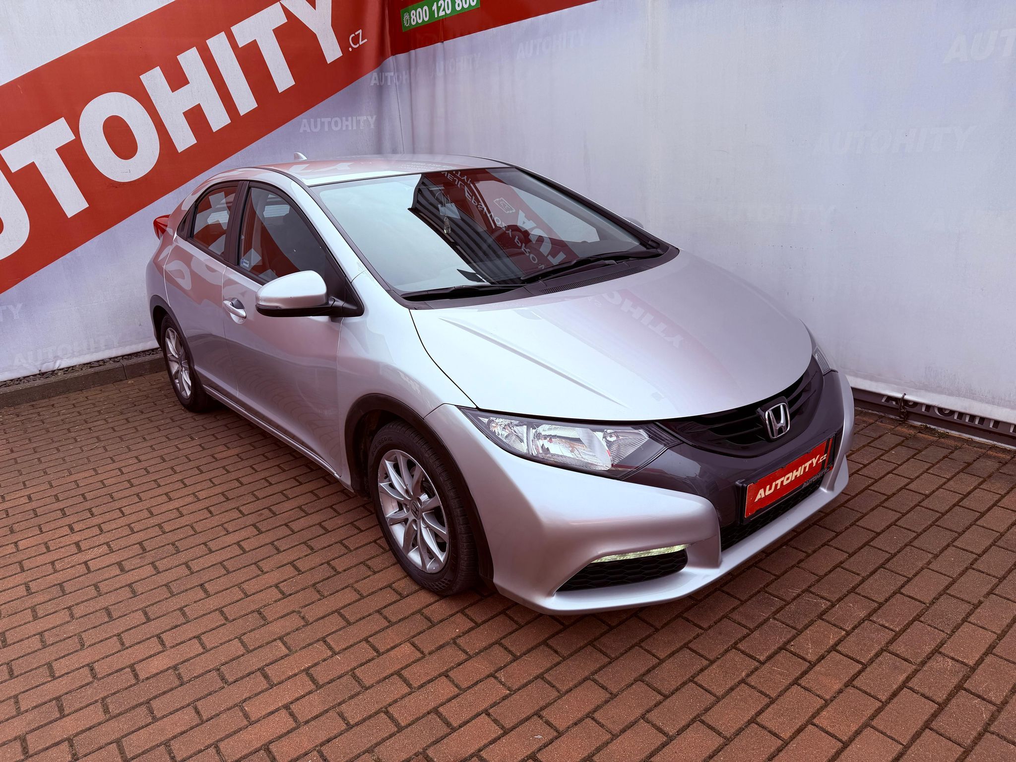 Honda Civic, 1.4 Comfort, ČR - fotka 3
