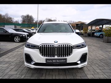 40i xDrive/AT9/21"/340 PS/DPH
