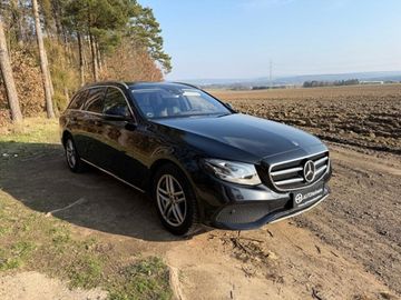 E 220D 4MATIC, AMG PAKET