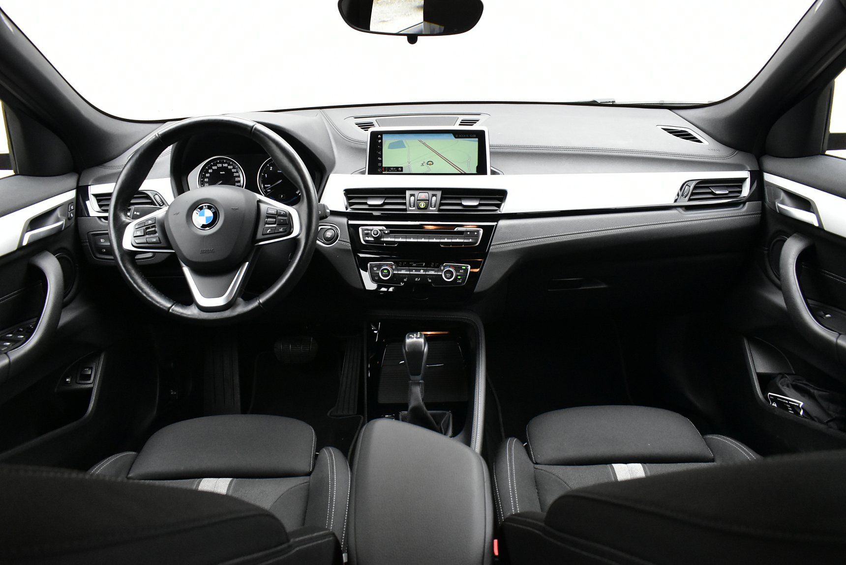 BMW X2 - fotka 6