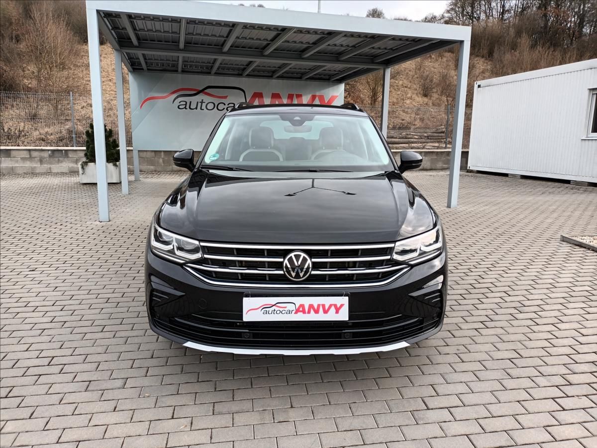 Volkswagen Tiguan, 2,0 TDI,147KW,URBAN SPORT,4X4 - fotka 2