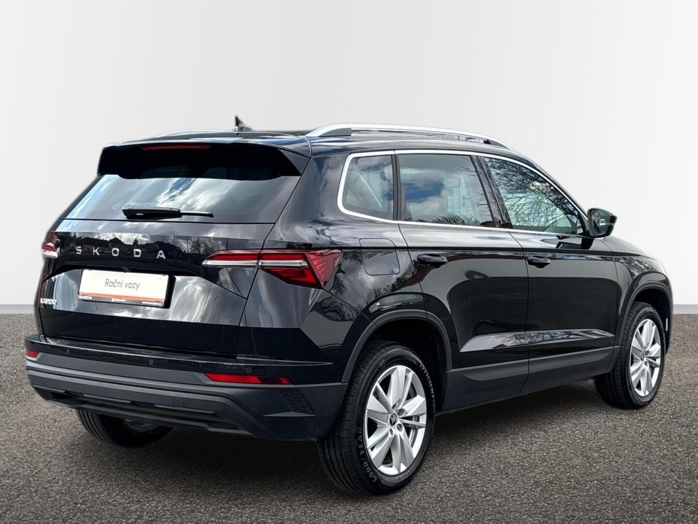 Škoda Karoq, 1.5 TSI / 110 kW Top Selection - fotka 2
