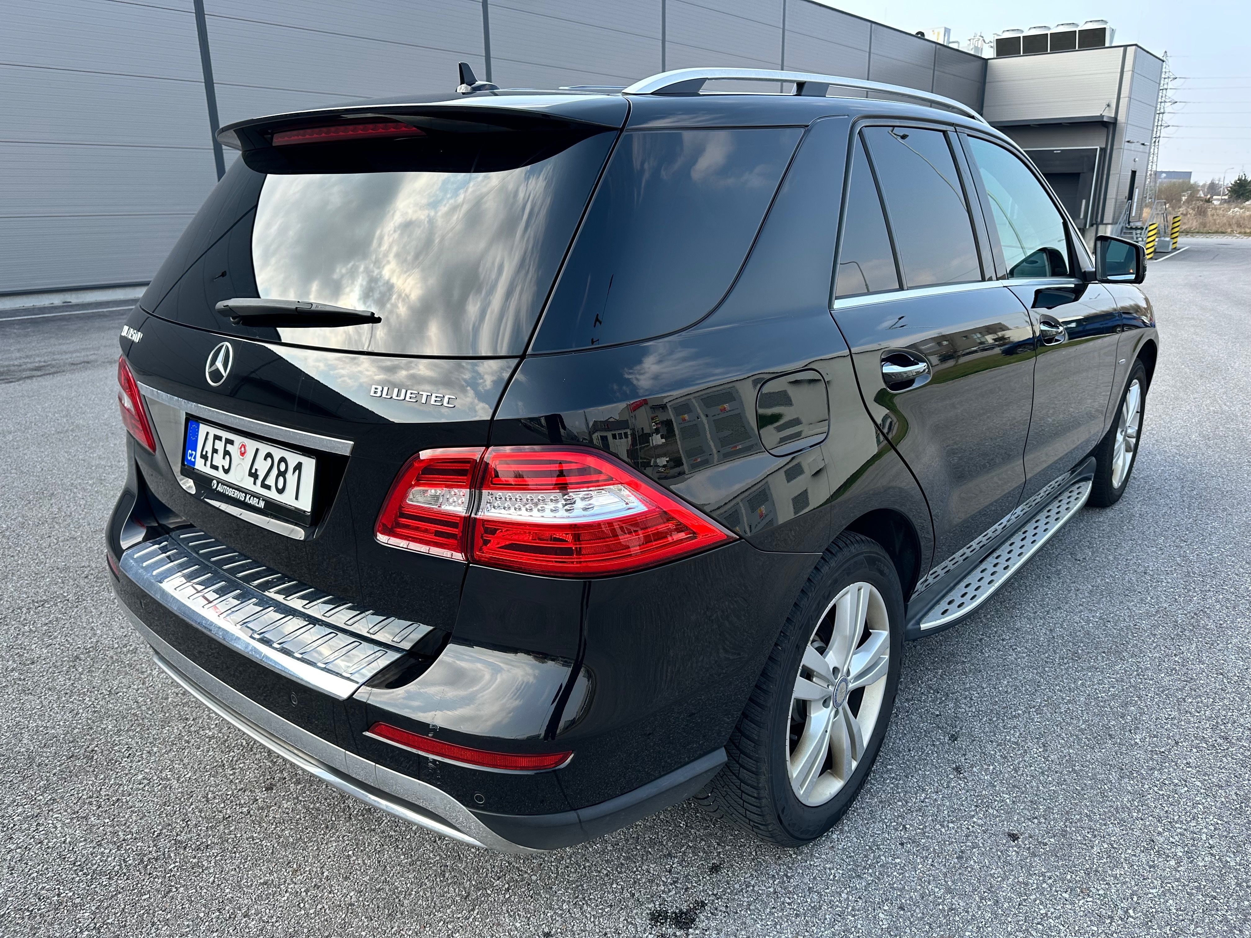 Mercedes-Benz ML, 350CDI 190kW CZ Tažné 3,5 tuny - fotka 5