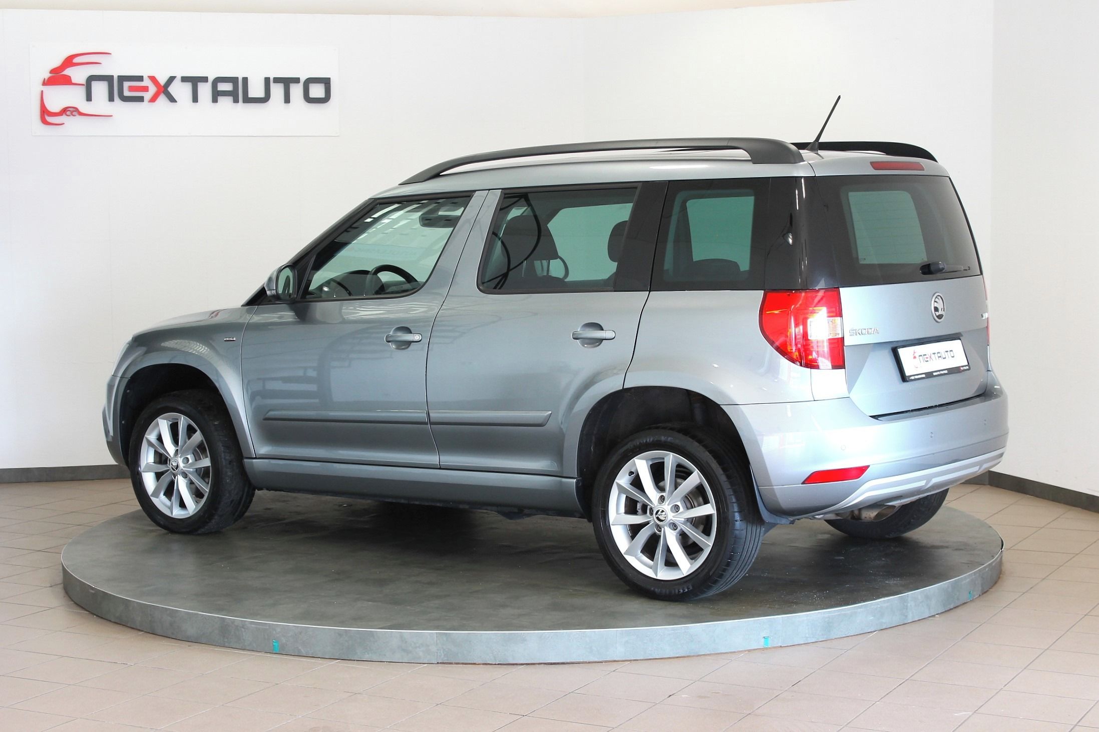 Škoda Yeti, 1.2 TSI 81kW JOY, PANORAMA - fotka 3