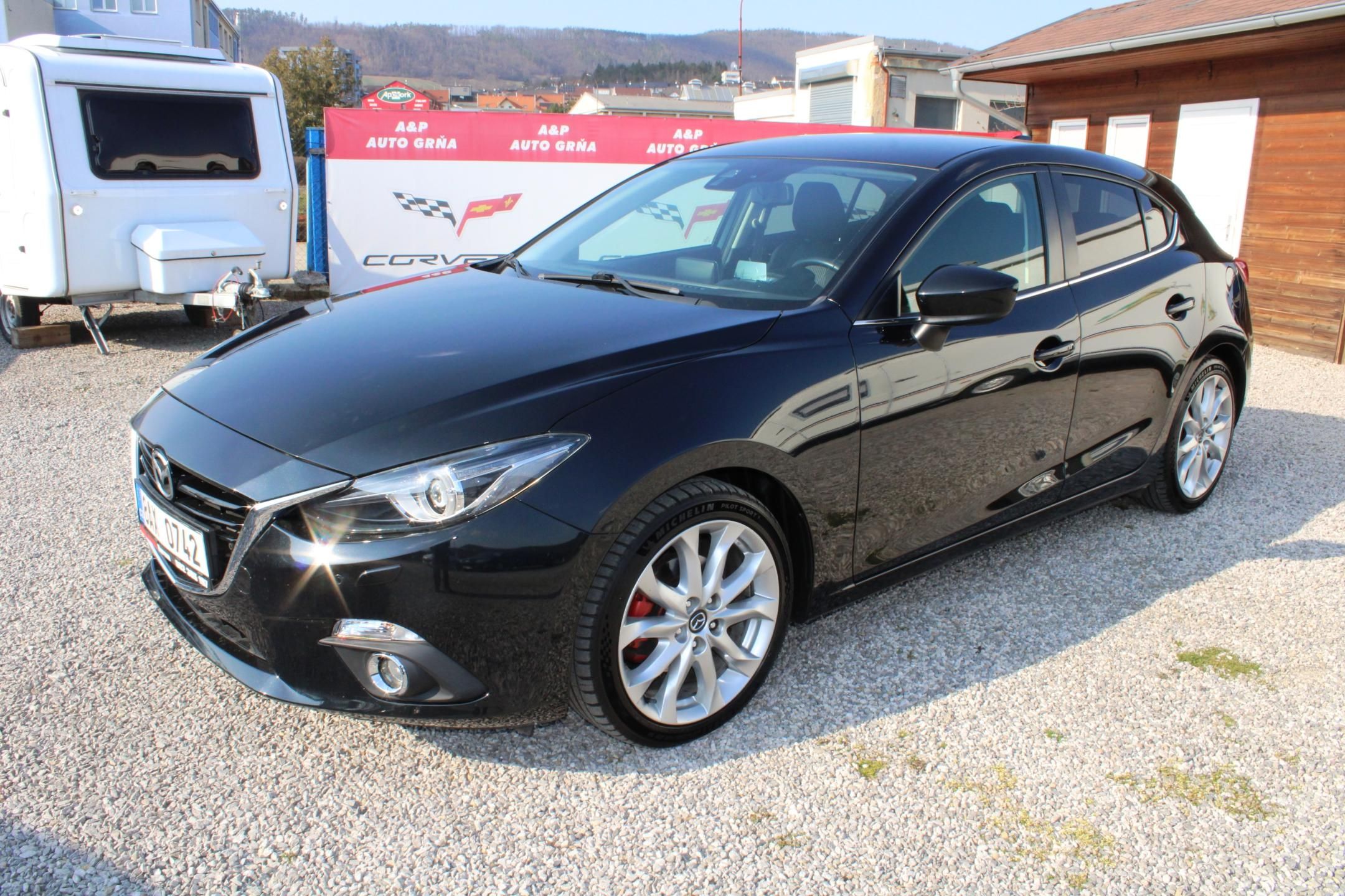 Mazda 3, 2,0i KLIMA NAVI XENON TEMPOMAT - fotka 3