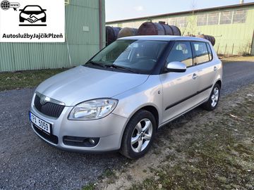 1,4 16V  hezká , bez koroze
