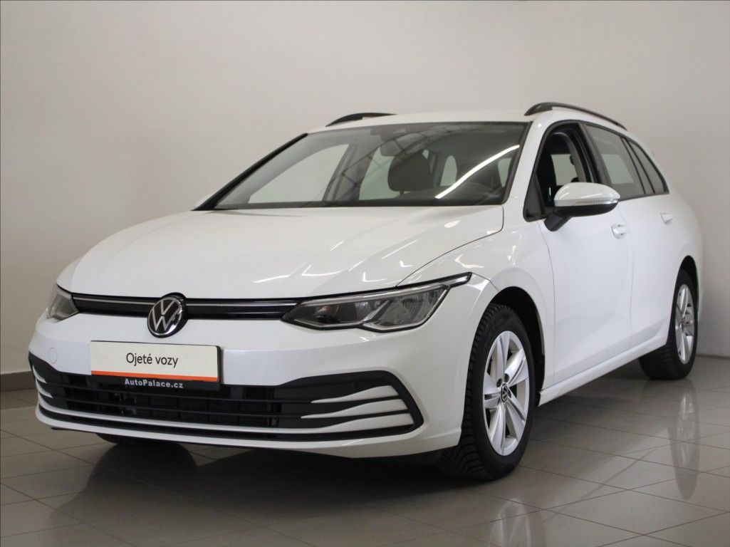 Volkswagen Golf, 1,5 TSI Life Variant 147tkm.ČR