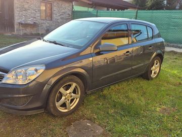 Opel Astra 1,6 benzin 85kw
