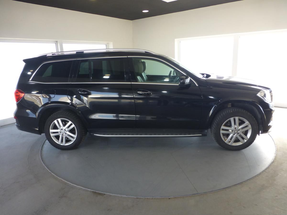 Mercedes-Benz GL, 500-320KW*XENONY**7MÍST - fotka 5