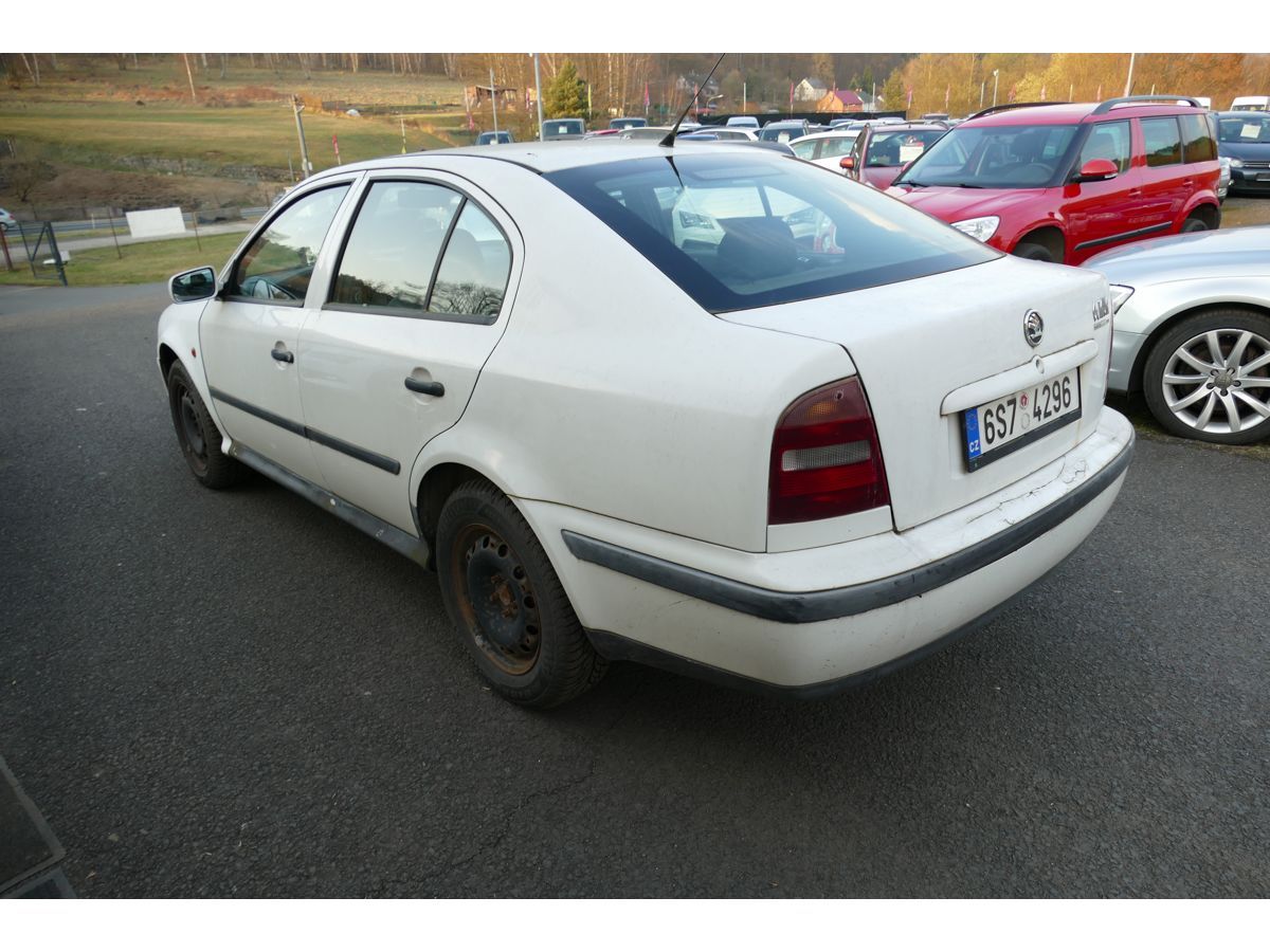 Škoda Octavia, 1,9TDI 66KW - fotka 6
