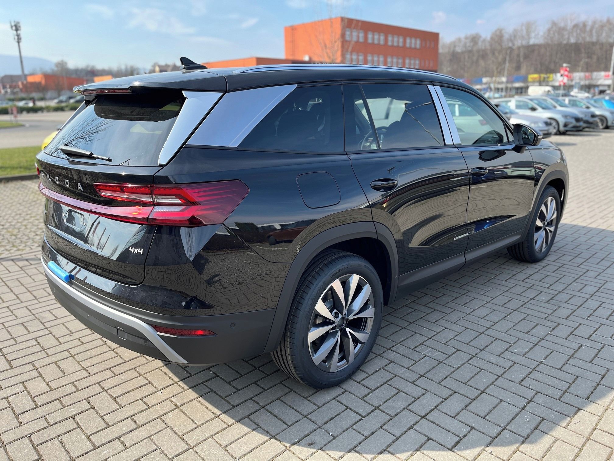 Škoda Kodiaq, Excl. Selection TDI 142 kW 4x4 - fotka 5