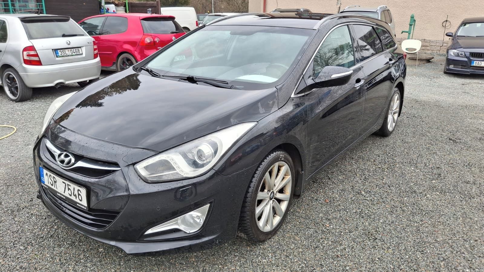 Hyundai i40, 1,7crdi, na splátky všem - fotka 2