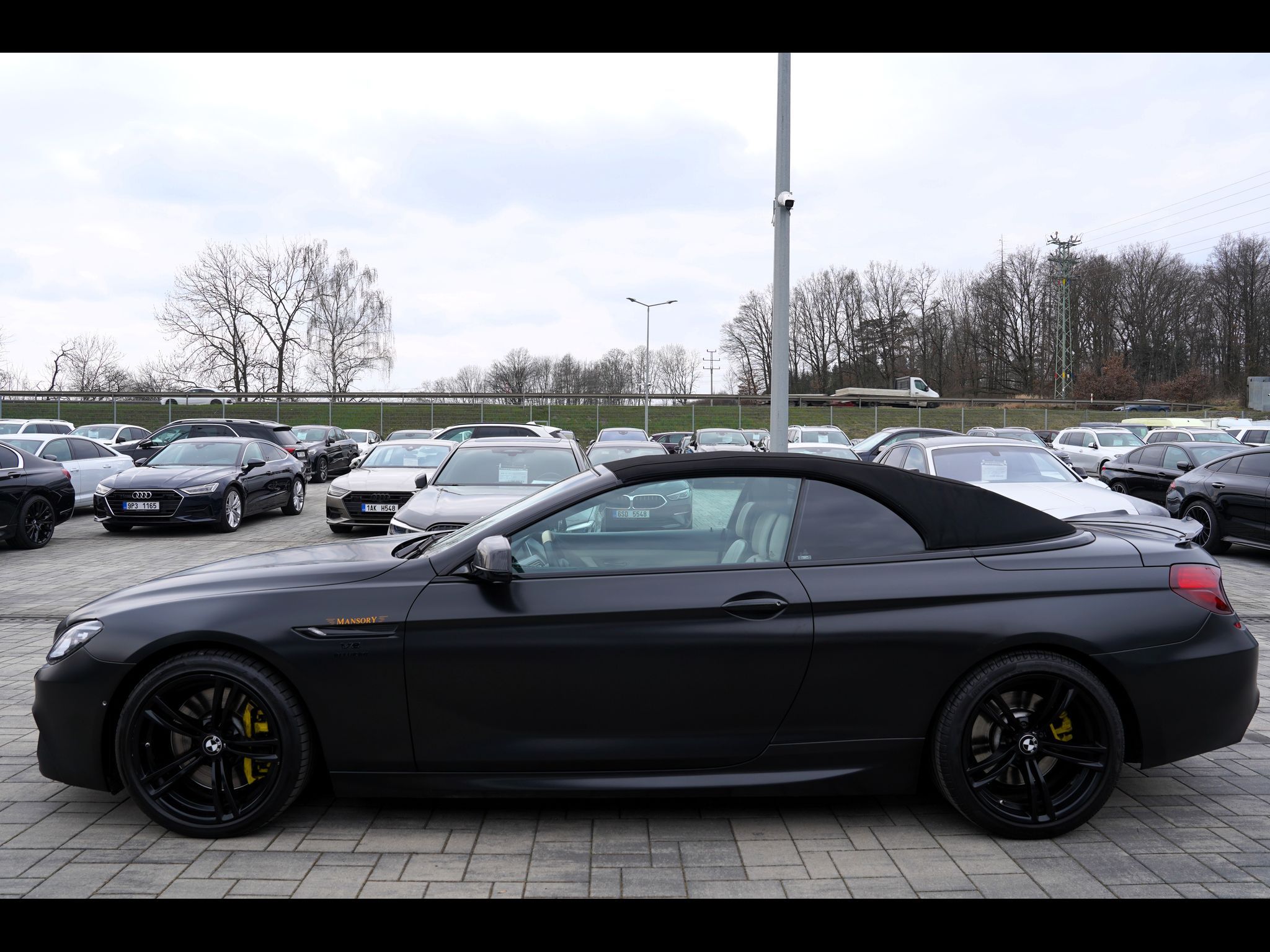 BMW Řada 6, 650i V8  M paket nový motor!!! - fotka 3