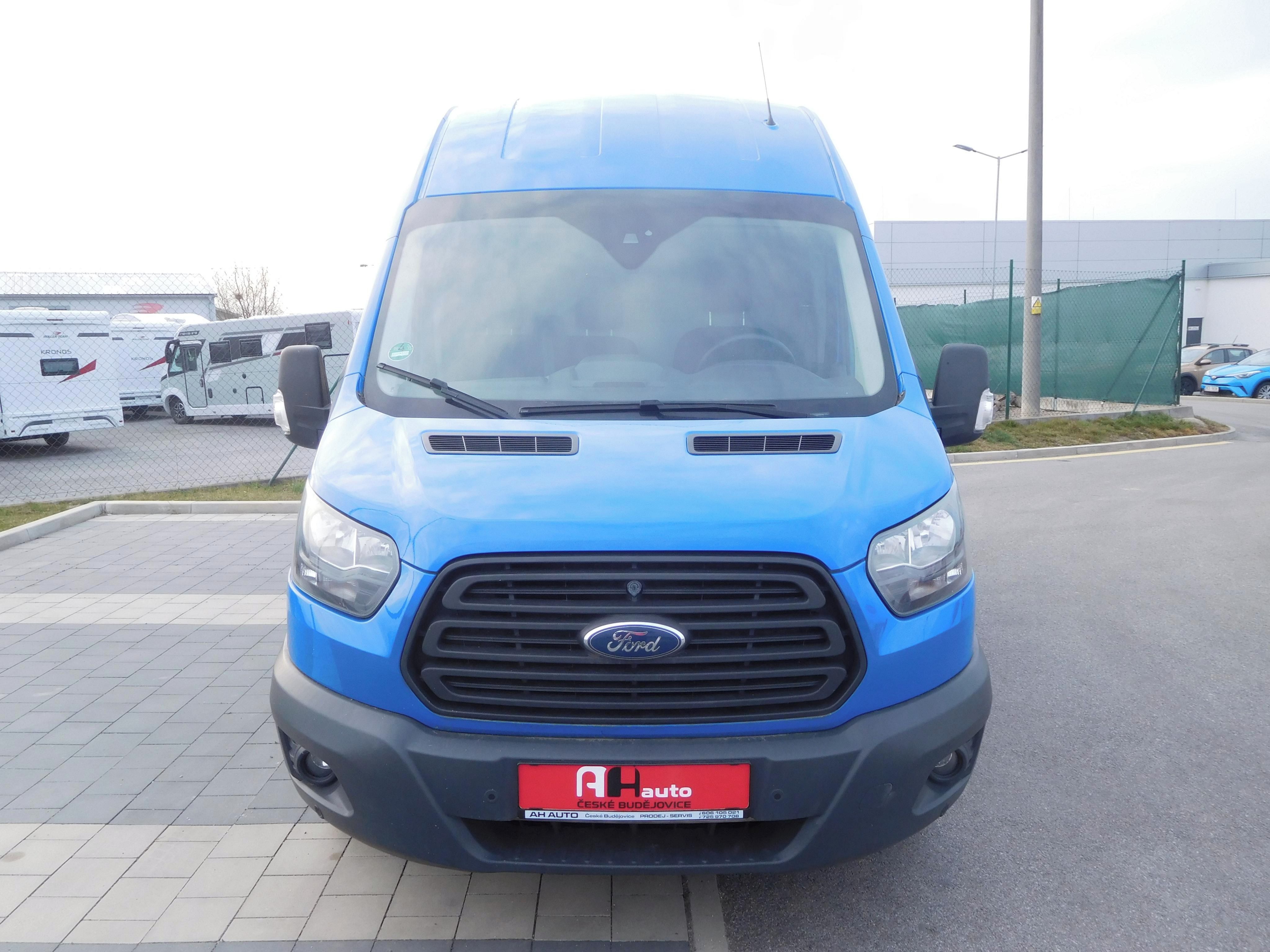 Ford Transit, 2.0TDCi, 77 kW, Park. Kamera - fotka 6