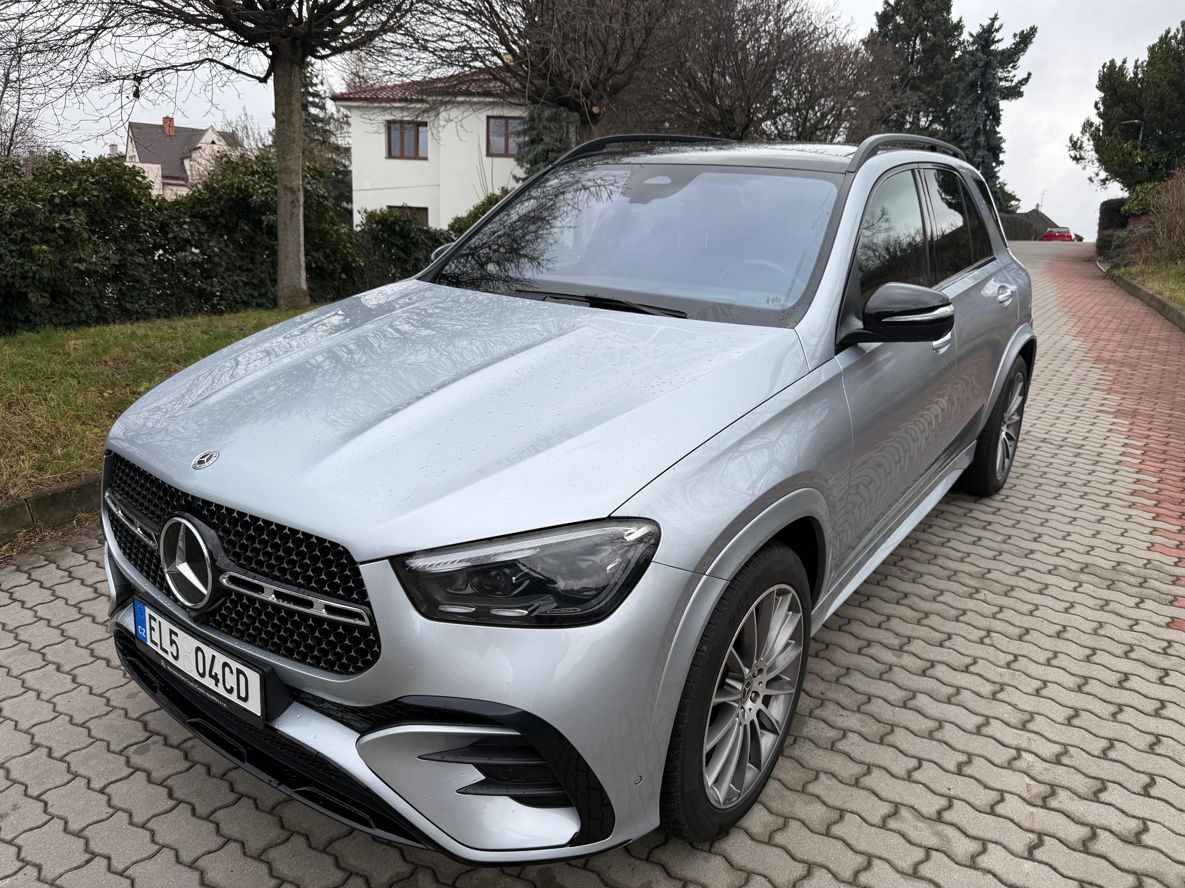 Mercedes-Benz GLE, 400e 4-MATIC,AMG,CZ,ZARUKA,TOP - fotka 3
