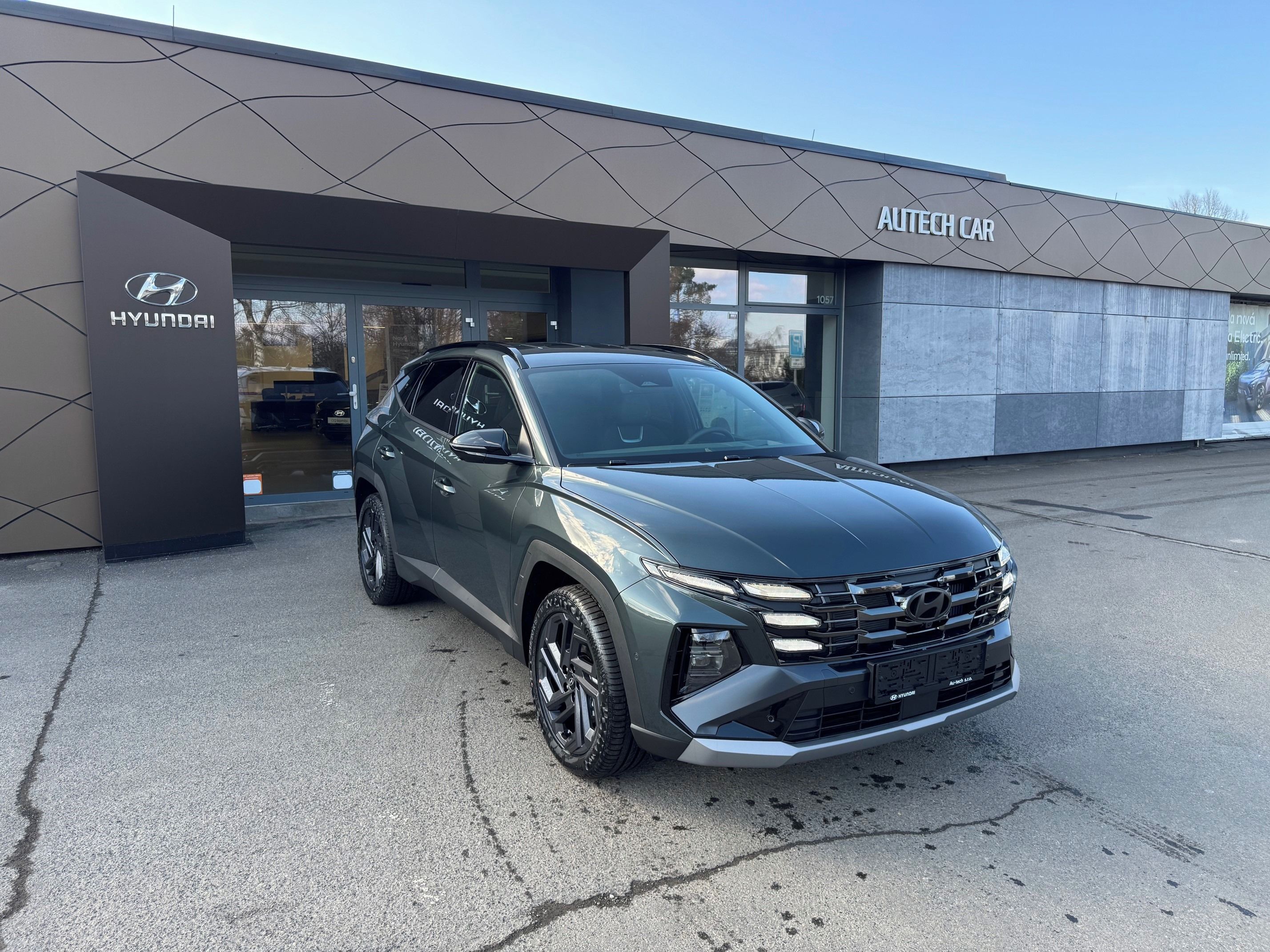 Hyundai Tucson, 1.6T-GDI 2WD DCT GO CZECH PLUS - fotka 4