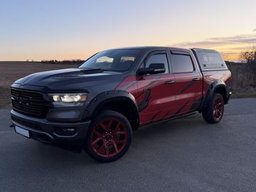 1500 - 5.7 V8 původ ČR 4x4 LPG