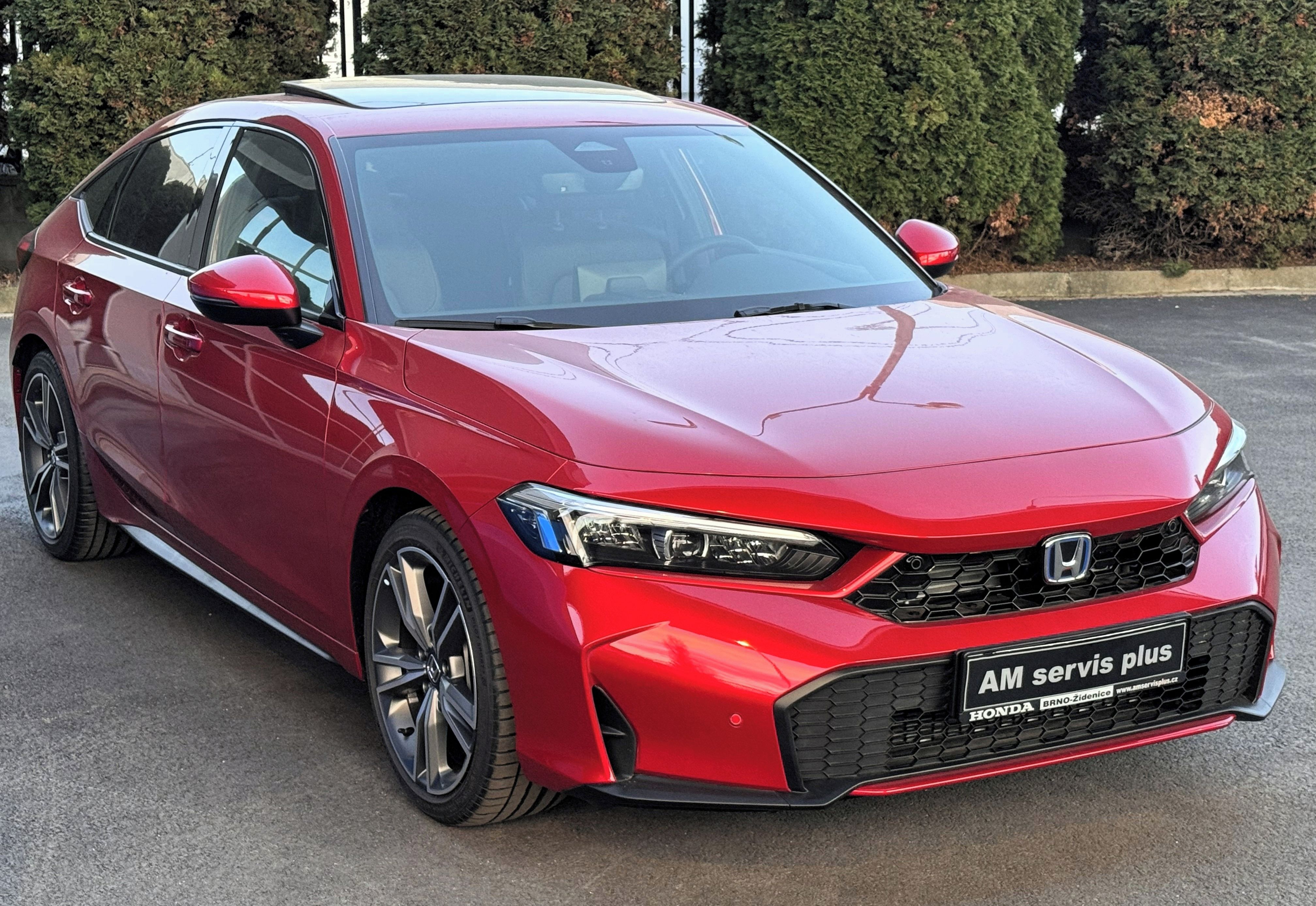 Honda Civic, 2.0e:HEV Advance - fotka 5