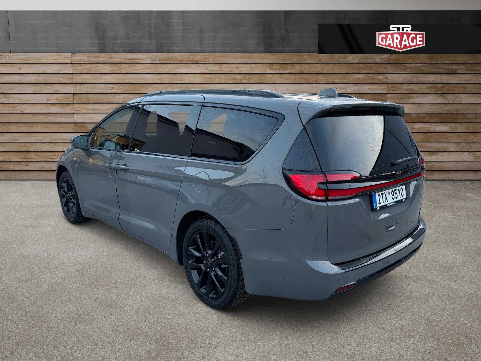 Chrysler Pacifica, +DPH+PENTASTAR+NIGHT EDITION+ - fotka 4