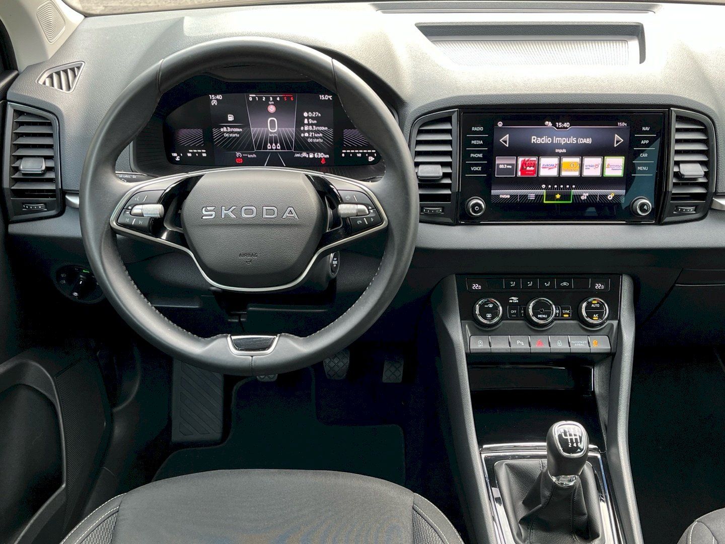 Škoda Karoq, SELECTION 2.0TDi 6MP - fotka 5