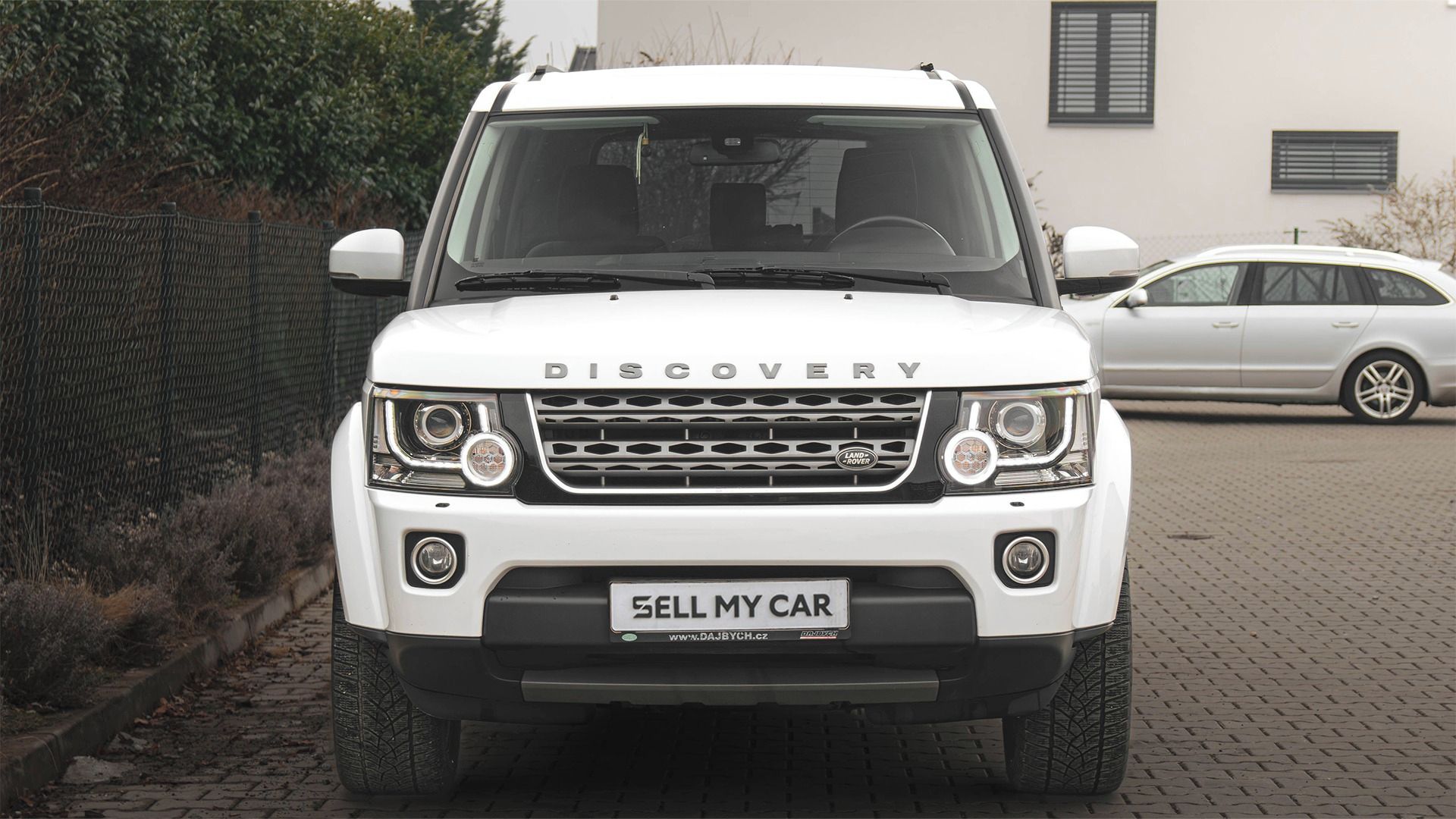 Land Rover Discovery, TDV6 SE 3,0/155kW ČR TZ 1.maj - fotka 2