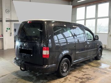 MAXI 2.0 Tdi103 KW PLNÁ VÝBAVA