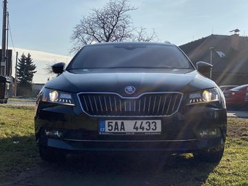 2.0 TDI 140kW DSG L&K Panorama