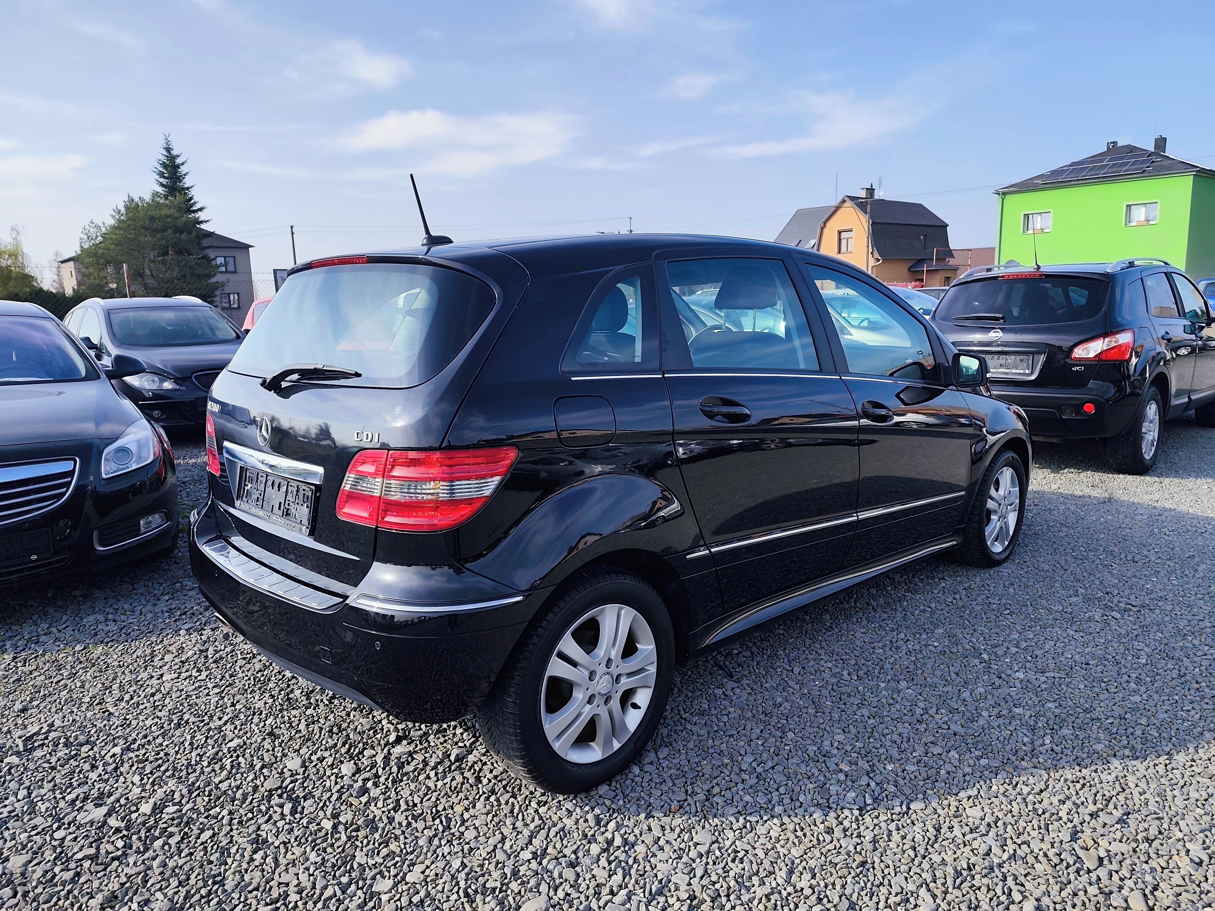 Mercedes-Benz Třídy B, 200 CDI Automat, Klima - fotka 5