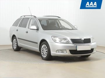 1.6 TDI, Navi, Klima, El. okna