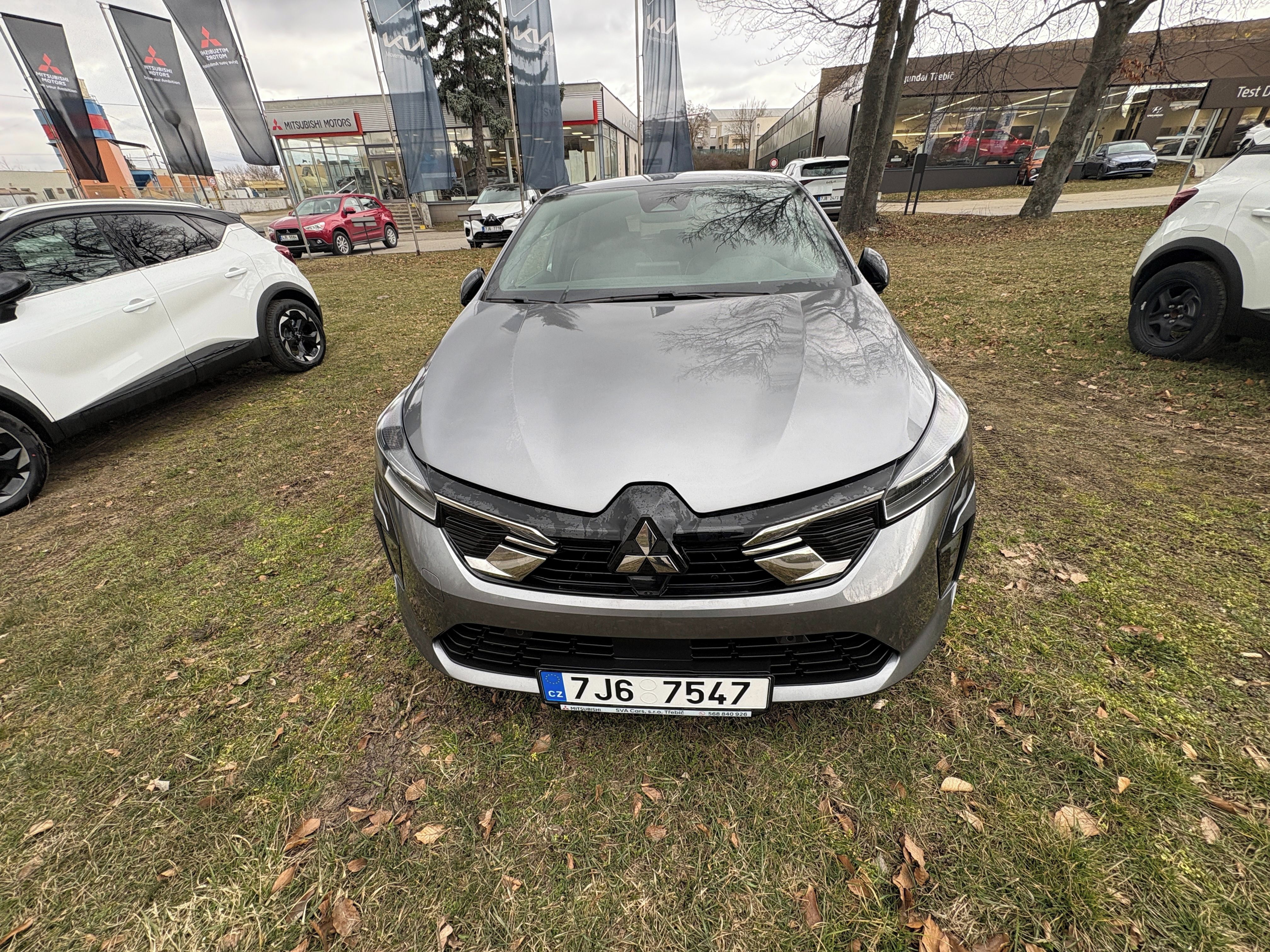 Mitsubishi Colt, 1.6 HEV INSTYLE - fotka 2