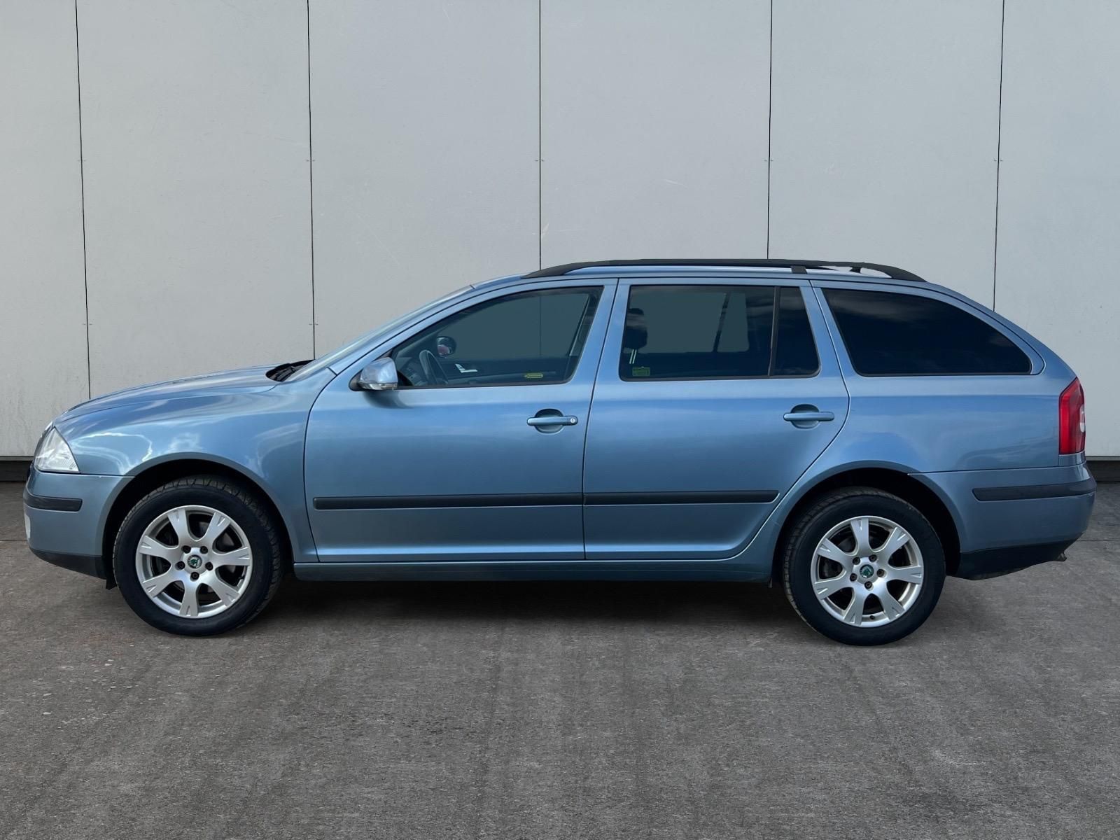 Škoda Octavia, 2.0TDI 103kW 4x4 TAŽNÝ VÝHŘEV - fotka 2
