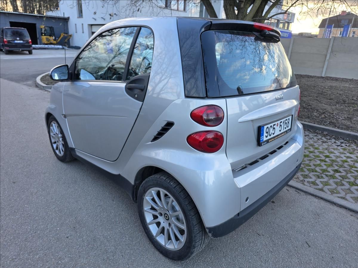 Smart Fortwo, 1.0 MHD 52KW AUTOMAT  1.0 - fotka 4
