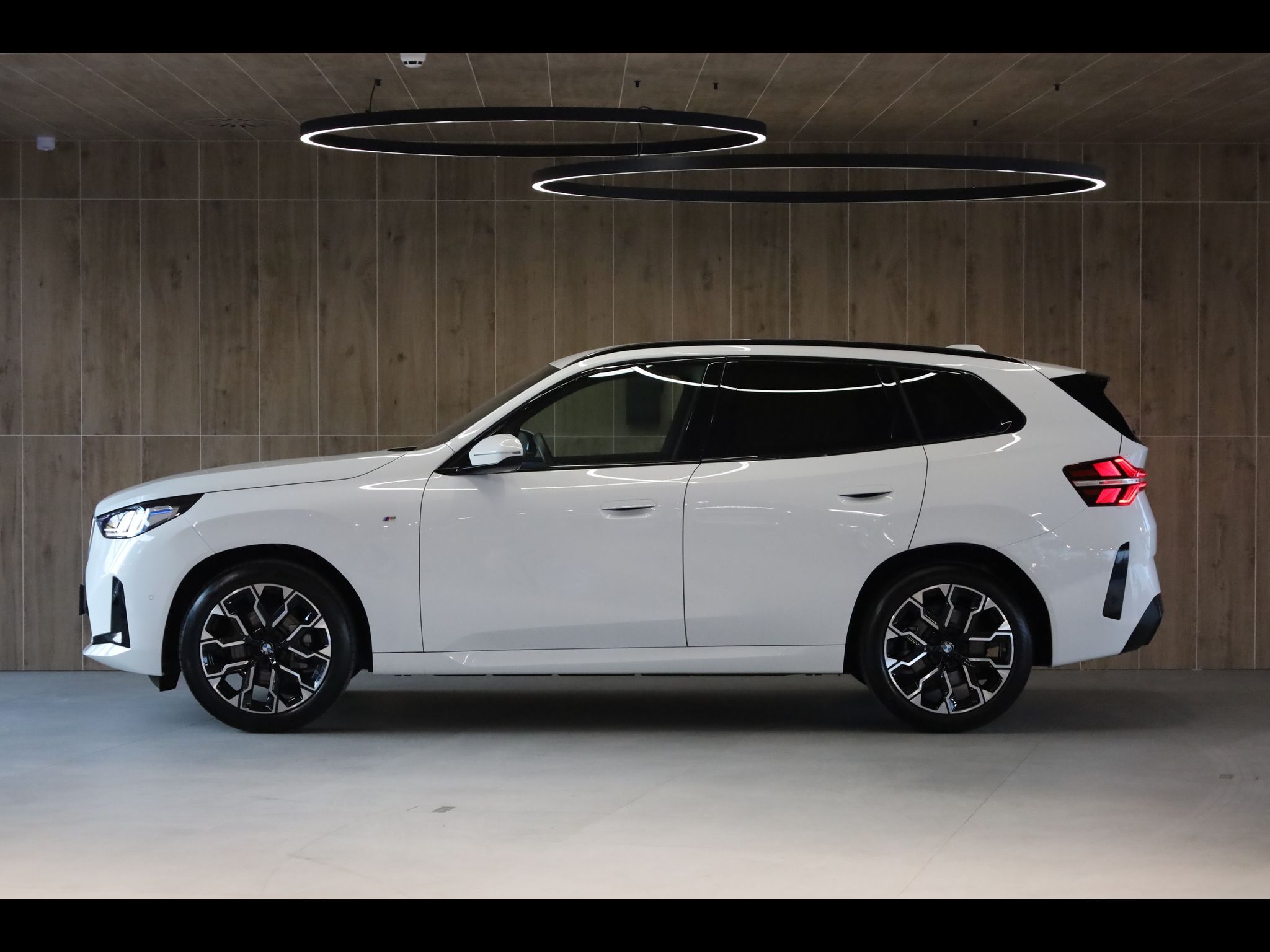 BMW X3, 20d xDrive, Tažné, Harman - fotka 3