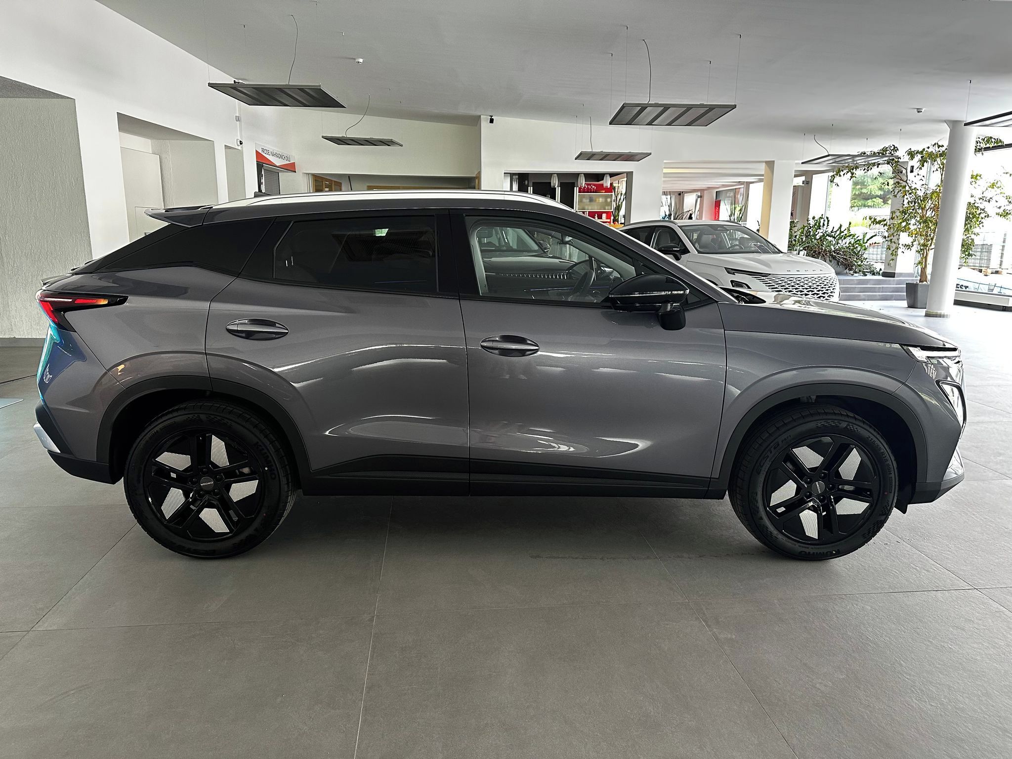 Omoda 5, 1.6 T-GDI DCT PREMIUM - fotka 4