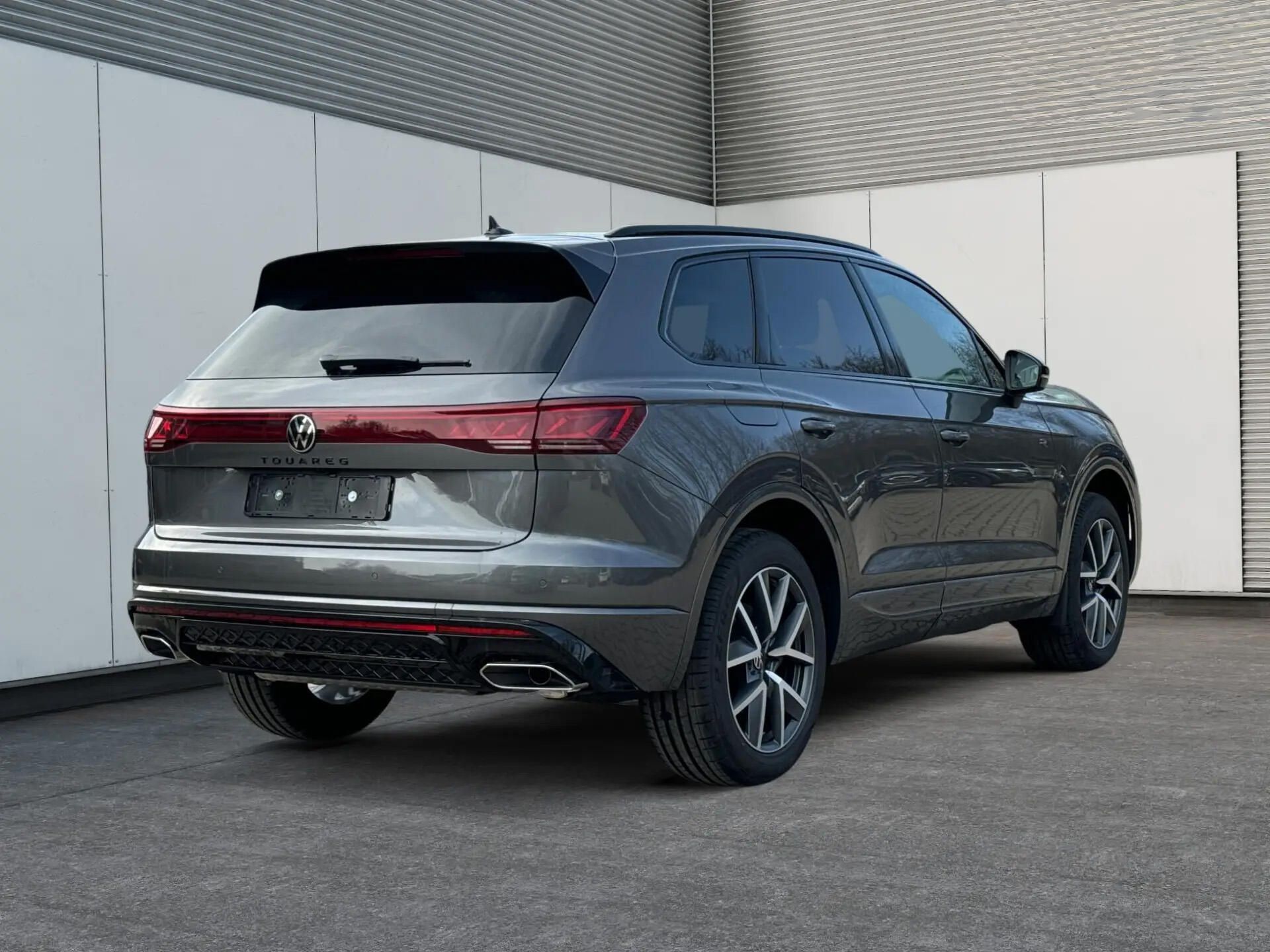 Volkswagen Touareg, TDI R-Line Final Ed. Pano HuD - fotka 6