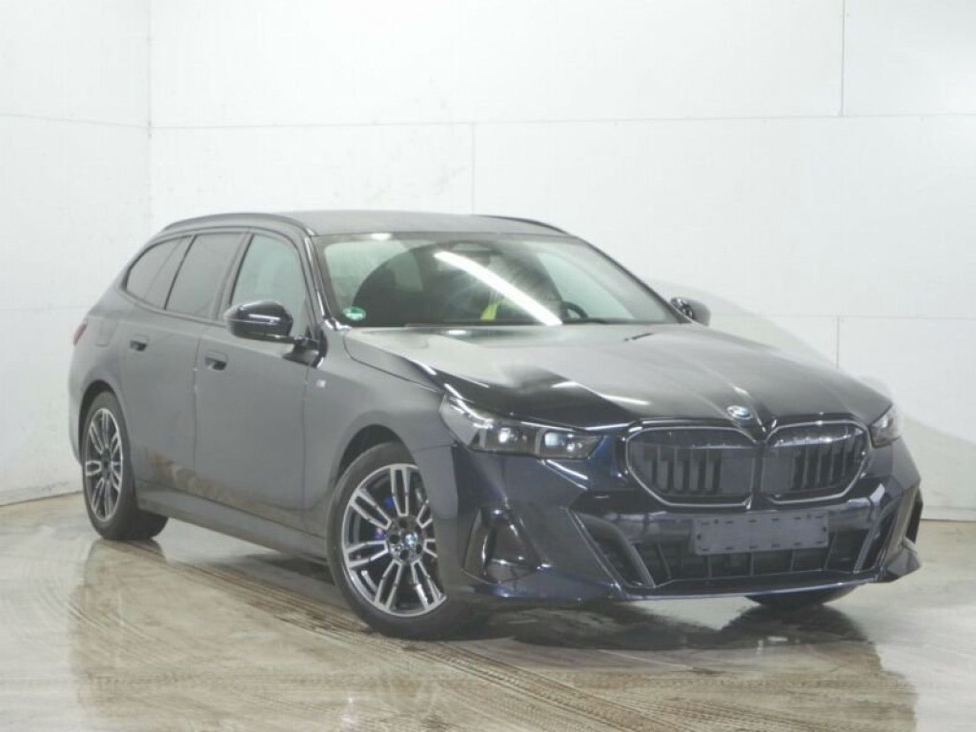 BMW Řada 5, 520d xDrive M-Sport Pro HuD 36 - fotka 2